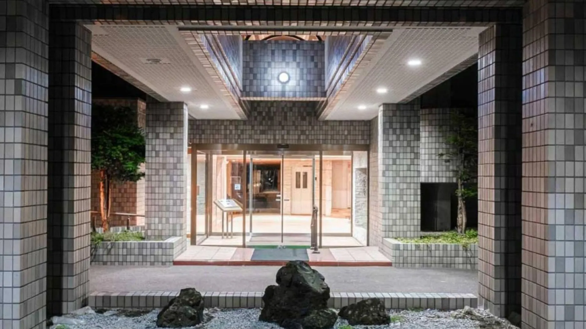 Lions Mansion Sapporo Jozankei Sanbankan 407 - Vacation Stay 26392V 0*,  Japan